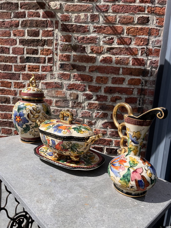 Image 1 of Set Bequet