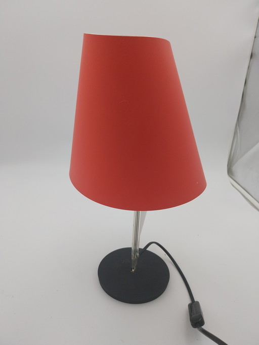 1 x Tischlampe Nautilus Italiana Luce aus den 1980er Jahren. Von M. Barbaglia und M. Colombia.