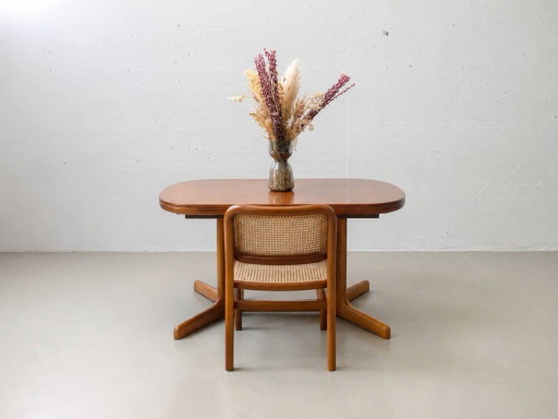 Eleganter Lübke Ausziehtisch aus Kirschholz – zeitloses Design und hochwertige Verarbeitung