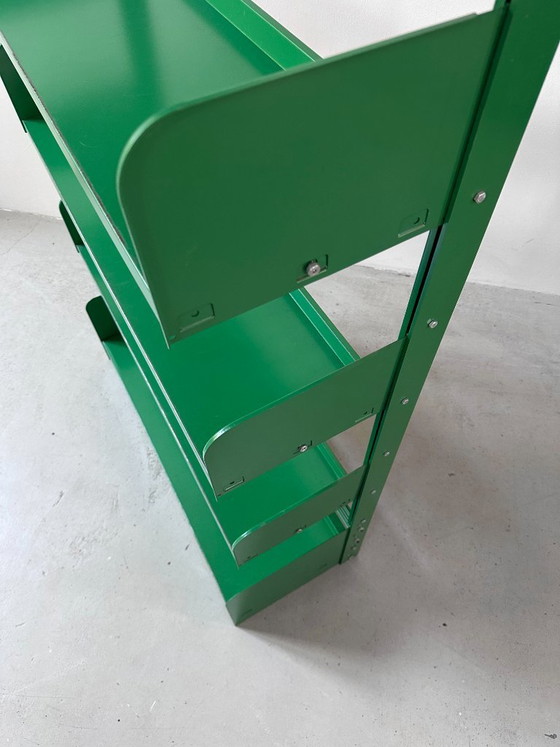 Librería Lips Vago "Congresso" verde brillante, años 70, diseño holandés-italiano. – Iron (photo 10 of 18)
