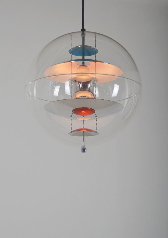 Image 1 of Suspension VP Globe 40 conçue par Verner Panton pour Verpan