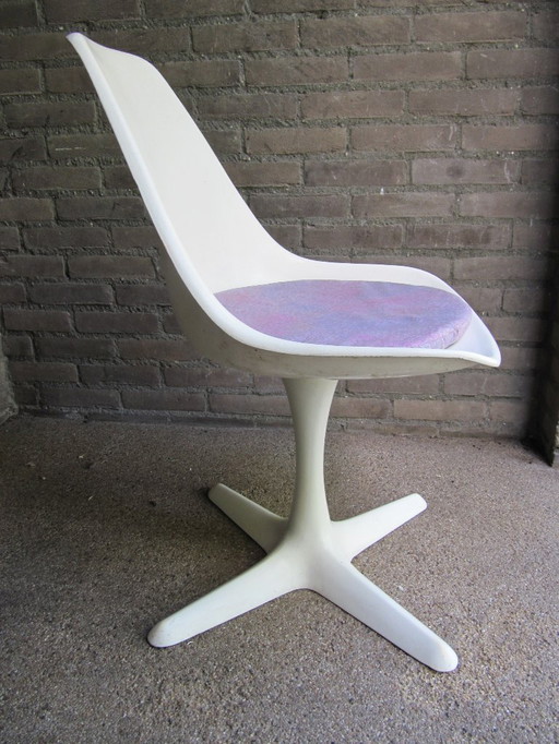 Sedia Arkana Tulip, sedia Space Age della collezione Star degli anni '60 di M. Burke