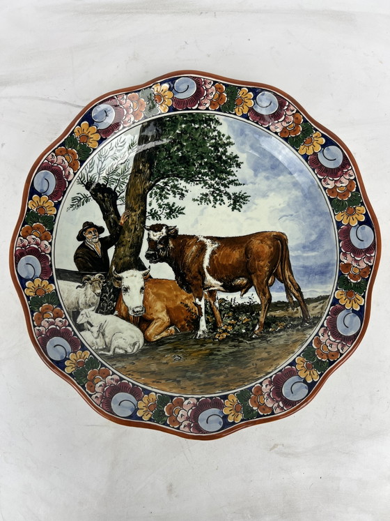 Image 1 of Antiker Wandteller (der Krug) aus dem 20. Jahrhundert mit Bauernmotiv