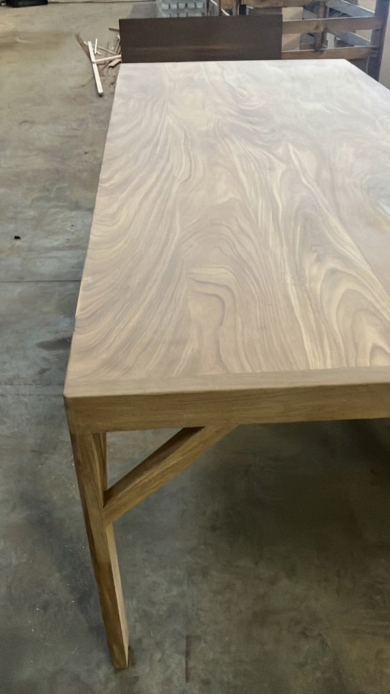 Image 1 of ¡NUEVO! Mesa Afrormosia