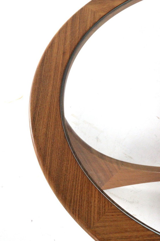 Image 1 of Table basse ronde G-Plan Astro Vintage 'Ludlow'