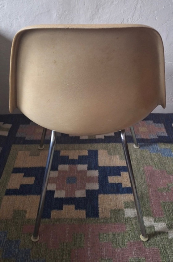Image 1 of Früher DSX-Fiberglasstuhl von Charles & Ray Eames für Herman Miller, 1950er Jahre