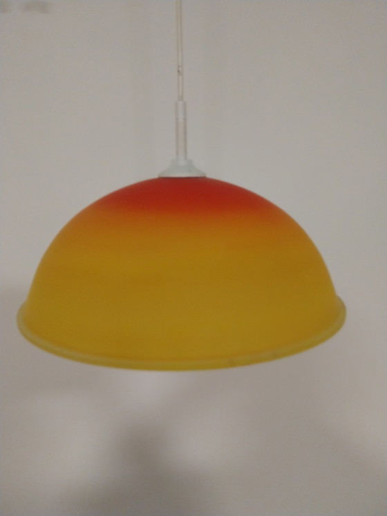 Image 1 of 1 x lampe suspendue en verre en forme de soleil 1970