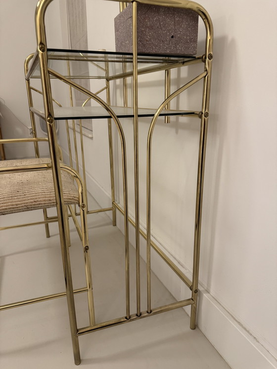 Image 1 of Coiffeuse vintage en laiton de style Hollywood Regency avec miroir et tabouret