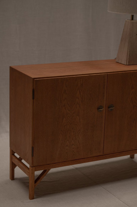 Image 1 of China cabinet model no. 232 by Borge Mogensen
