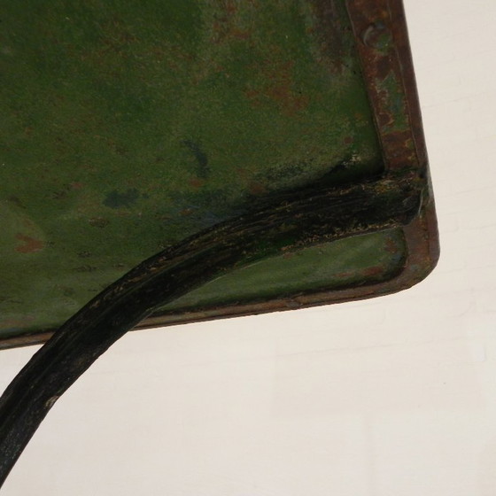 Image 1 of Table de bistro en acier, table de jardin à profil en T incurvé, années 1950