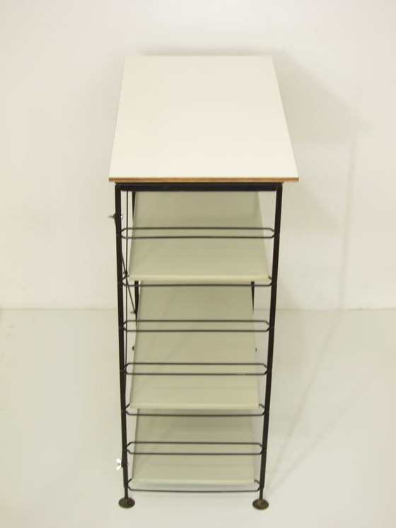 Image 1 of Minimalistisch klassiek vintage design vrijstaand tafelblad met verstelbare planken