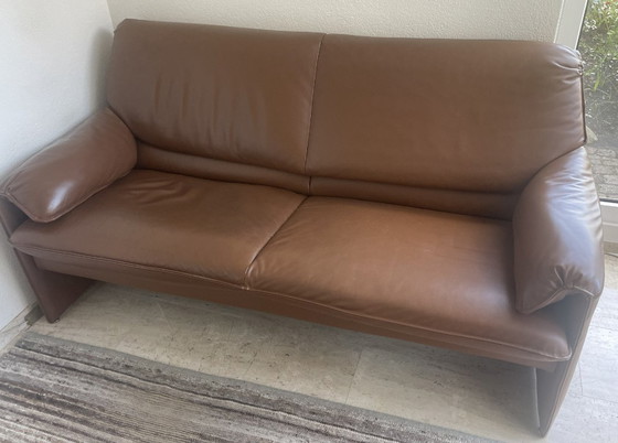 Image 1 of Se vende sofá Leolux Bora Beta de 2,5 plazas en piel marrón.