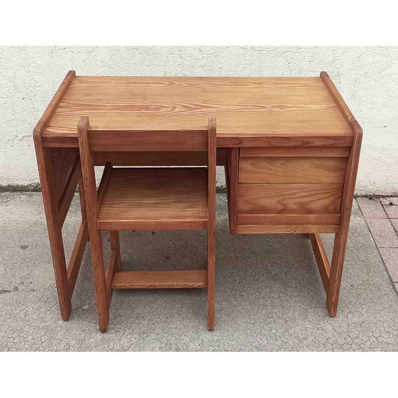 Image 1 of Vintage desk and chair with sled legs, 1970