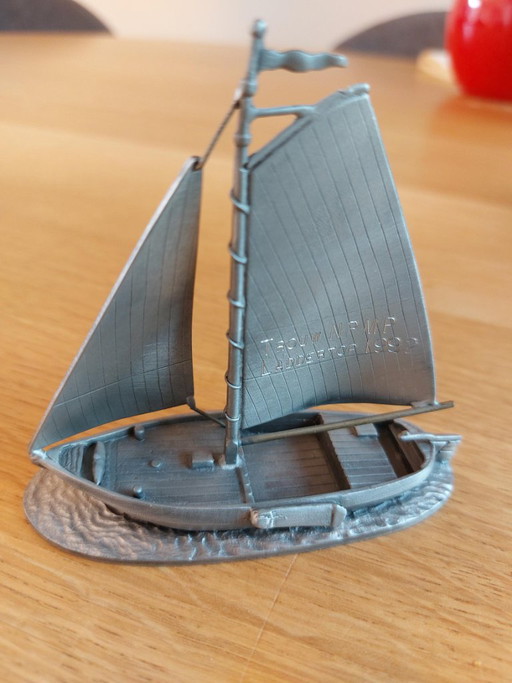 Kleines Schiff aus 94% Zinn, Nr. 44 Hoogaars Sammlerstück – decoratieve objecten, Metal