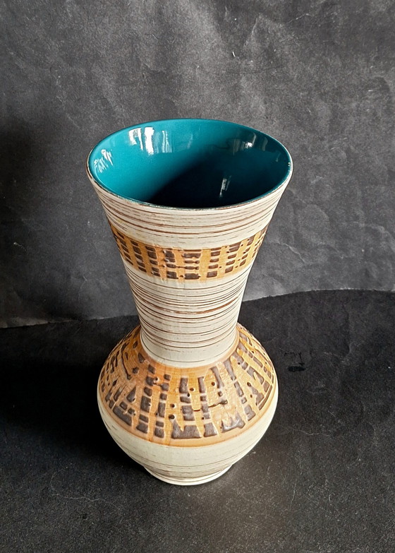 Image 1 of Vaso vintage in ceramica Carstens Tonniëshof W.Germany. Parti in rilievo.