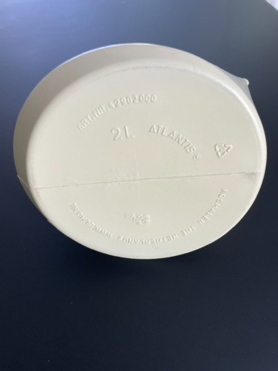 Image 1 of Arrosoir design Elho Atlantis 2L – postmoderne