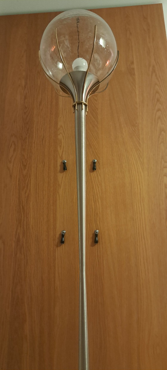 Image 1 of Lampada da terra in ottone e vetro di Angelo Brotto per Esperia, Italia, anni '60 | Design moderno di metà secolo