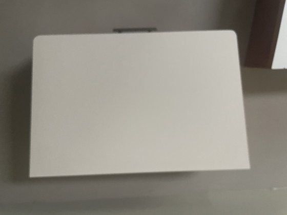 Image 1 of 2 Nachtkastjes du milieu du siècle