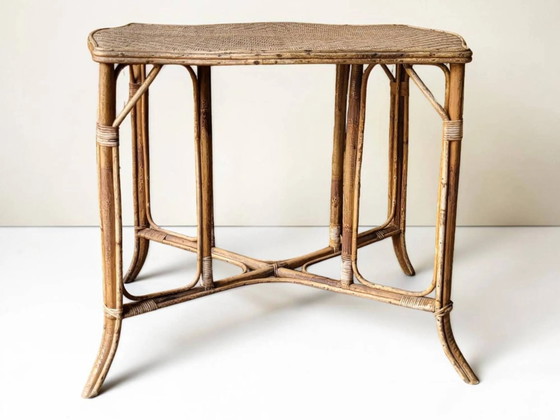 Natural rattan table, circa – Dining tables, Wicker (photo 2 of 7)