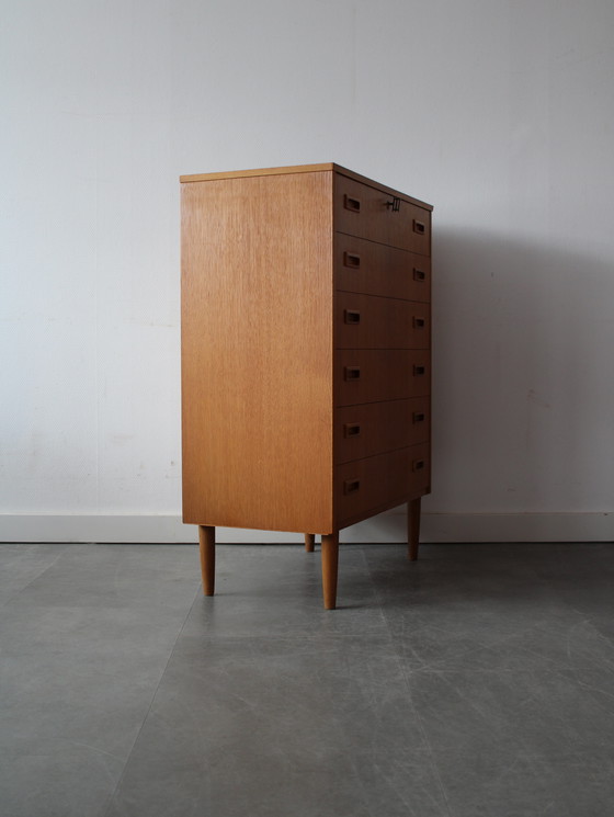 Image 1 of Vintage Deense ladekast in eiken