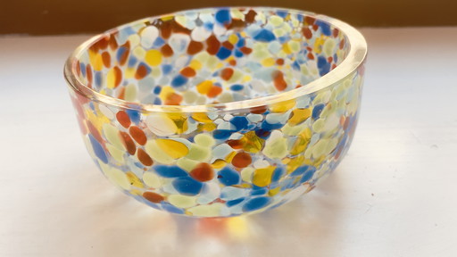 Cuenco de confeti, bonito interior.