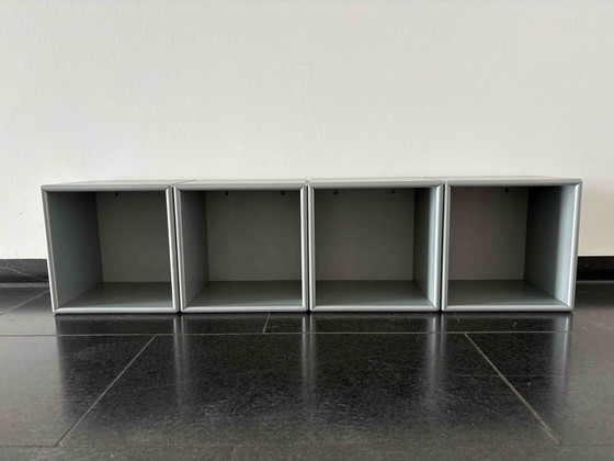 Image 1 of 4x Montana modules 24 x 24 x 20 cm metallic