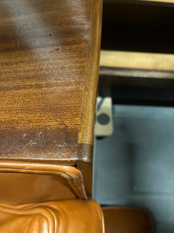 Image 1 of Indrukwekkend paar Art Deco leren fauteuils. 1940s.