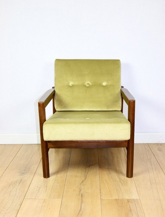 Image 1 of Fauteuil en bois design Z. Baczyk, marron olive vintage - 3 exemplaires disponibles