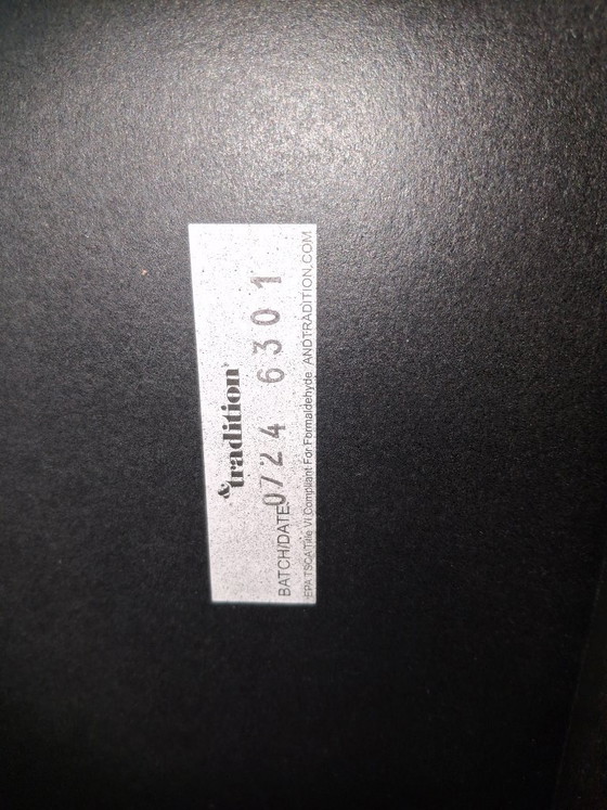 Image 1 of Eetkamertafel &Tradition In Between SK5 zwart gebeitst eiken 