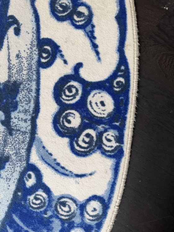 Image 1 of Tappeto Moooi Delft piatto blu Marcel Wanders