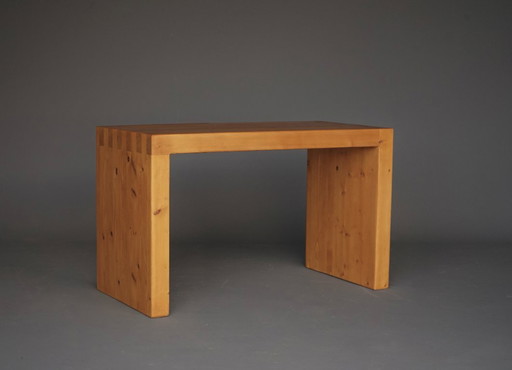 Vintage solid pine bench in the style of Ate van Apeldoorn, 1970s