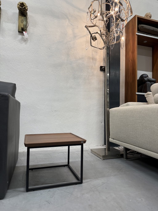 Rolf Benz 934 Bijzettafel Amerikaans noten 45x45