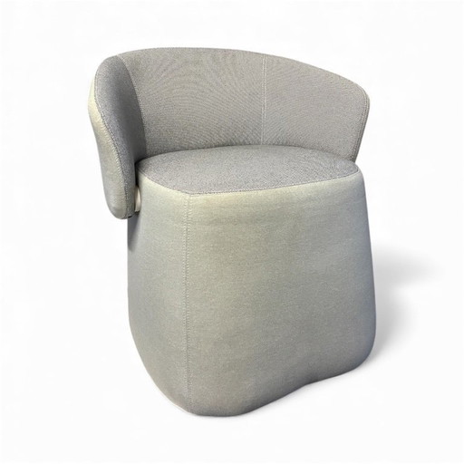 Haworth Openest Sessel mit Fußhocker, Chick-Design von Patricia Urquiola