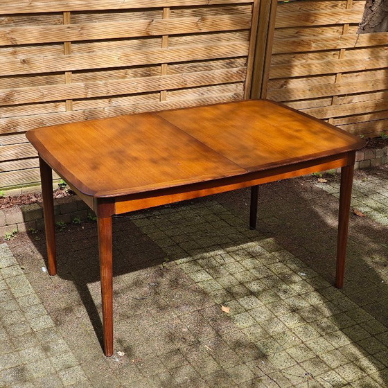 Image 1 of Vintage extendable dining table