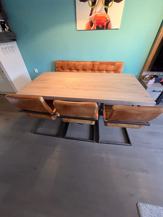 Image 1 of Feelings coffee table 100x100 cm gray wash 