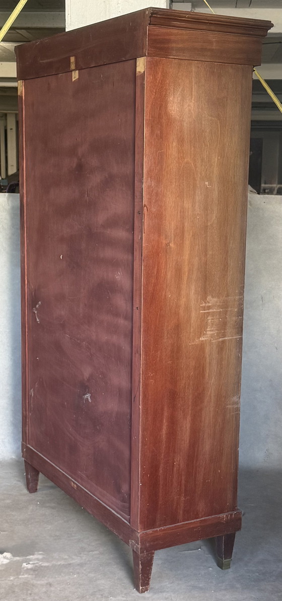 Image 1 of Bibliothek