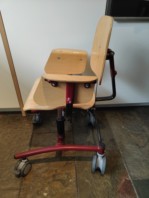 Peereboom kinderstoel Saskia type 2