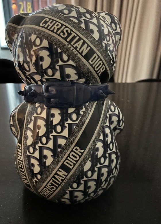 Image 1 of Oso escultura artística de Dior