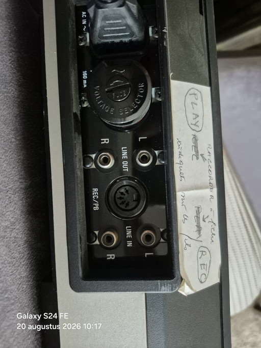 Sony Cassette Deck – cadeaus, Metal, Plastic (photo 2 of 6)