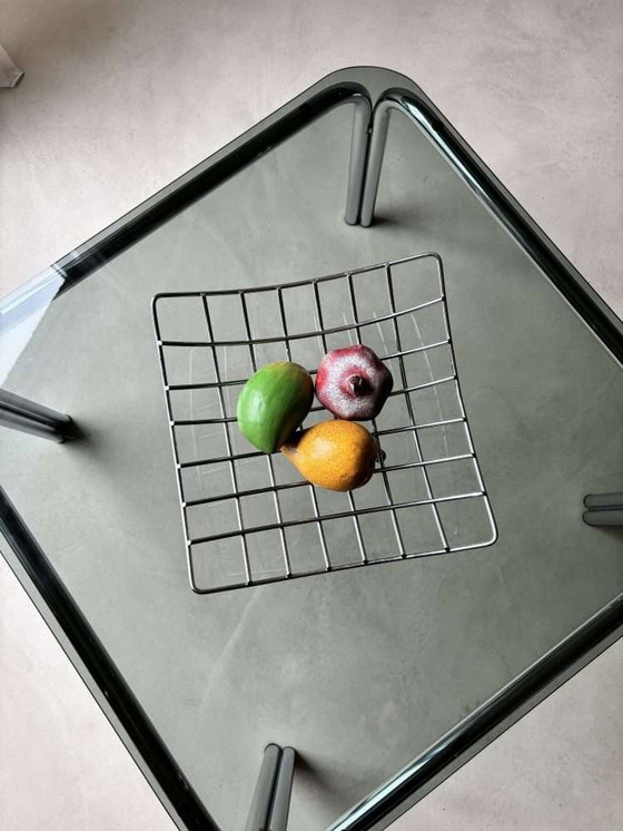 Image 1 of Memphis Coupe à fruits en fil d'acier chromé 1980