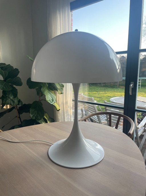 Louis Poulsen, Panthella large table lamp