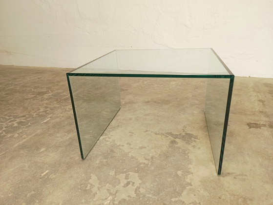 Image 1 of Mesa auxiliar o de centro de cristal Tonelli
