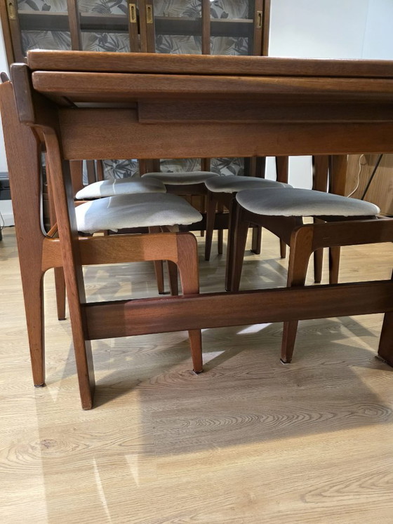 Tavolo allungabile e sei sedie. Design scandinavo. Teak massiccio. – Set da pranzo, Wood, Textile (photo 3 of 6)