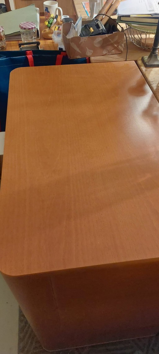 Auping Auronde dresser