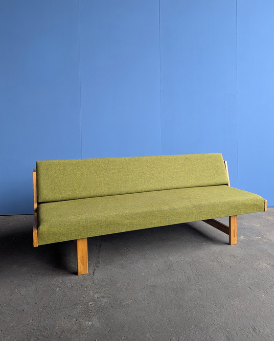Image 1 of Divano letto vintage danese modello GE-258 di Hans Wegner.