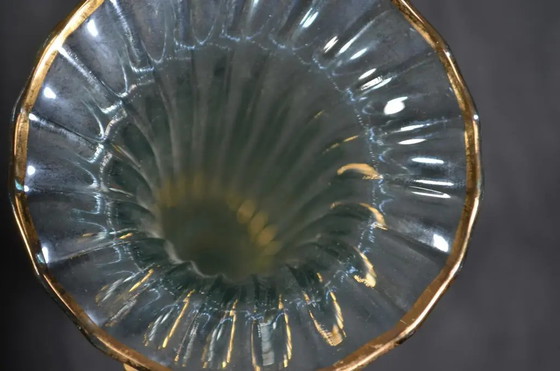 1970s Murano Cornet Vase - Green Iridescent Glass Highlighted With Gold Threads – Murano Glass (photo 7 of 12)