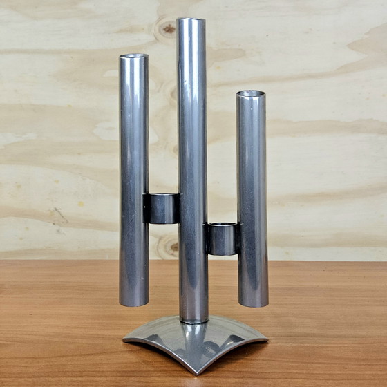 Image 1 of Vase/bougie moderniste en acier inoxydable, style vintage/ère spatiale, design italien (années 70), pour fleurs séchées.