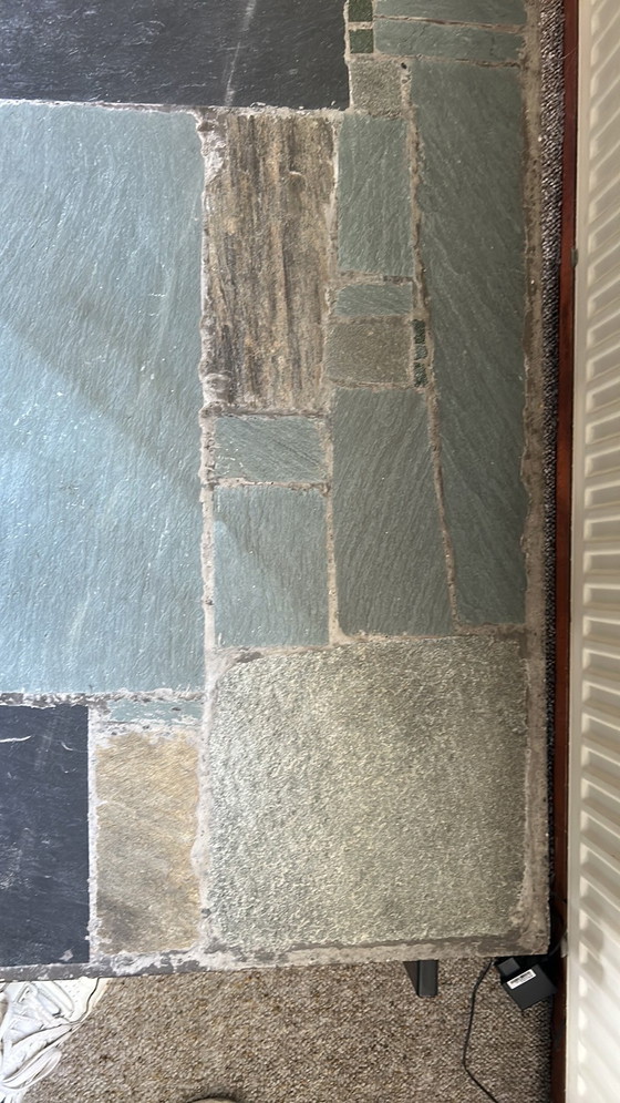 Image 1 of Tavolo in pietra naturale di pregio