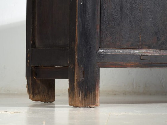 Buffet bas ancien peint en bois d'orme – Chine, circa 1900 (photo 17 of 40)