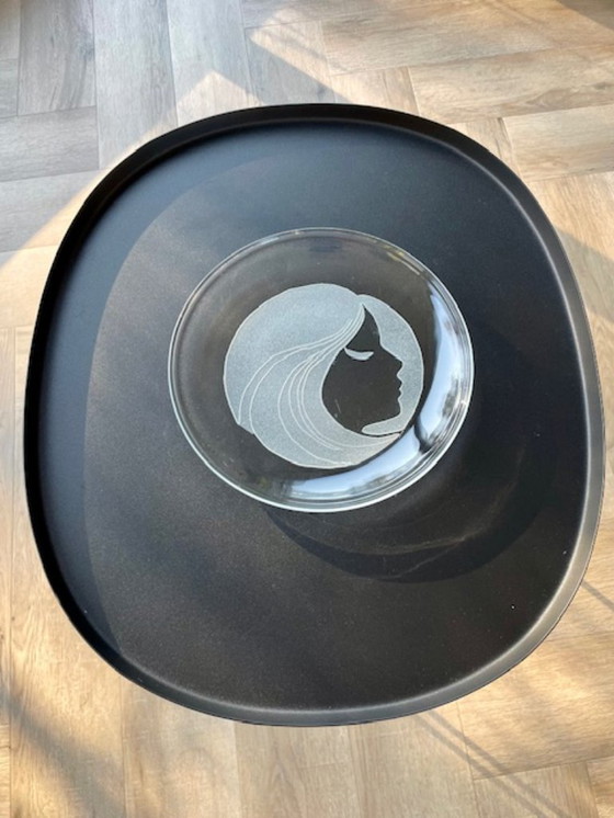 Image 1 of Vintage glazen schaal “La Femme” – Art Nouveau stijl